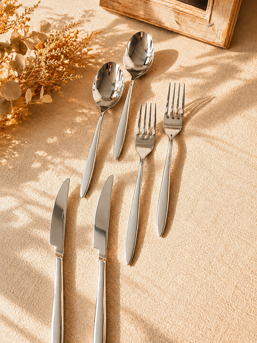 ✨Set Posate Inox 6 Pezzi
- Eleganza e Stile per la
Tua Tavola